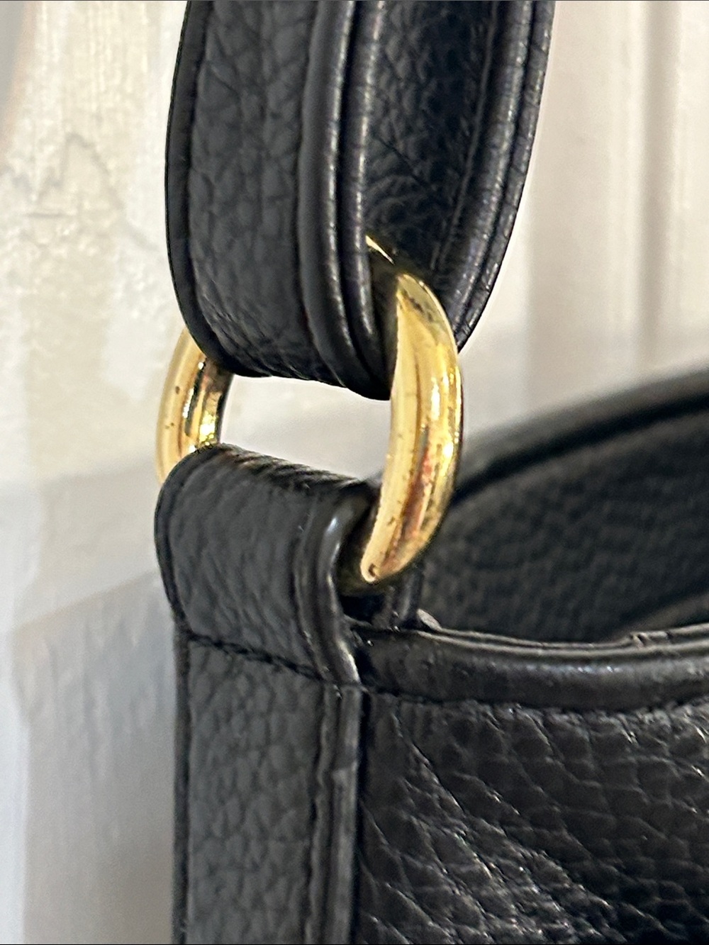 Giani Bernini Black Pebbled Leather Shoulder Bag with Gold Horsebit Accent - Picture 7 of 14